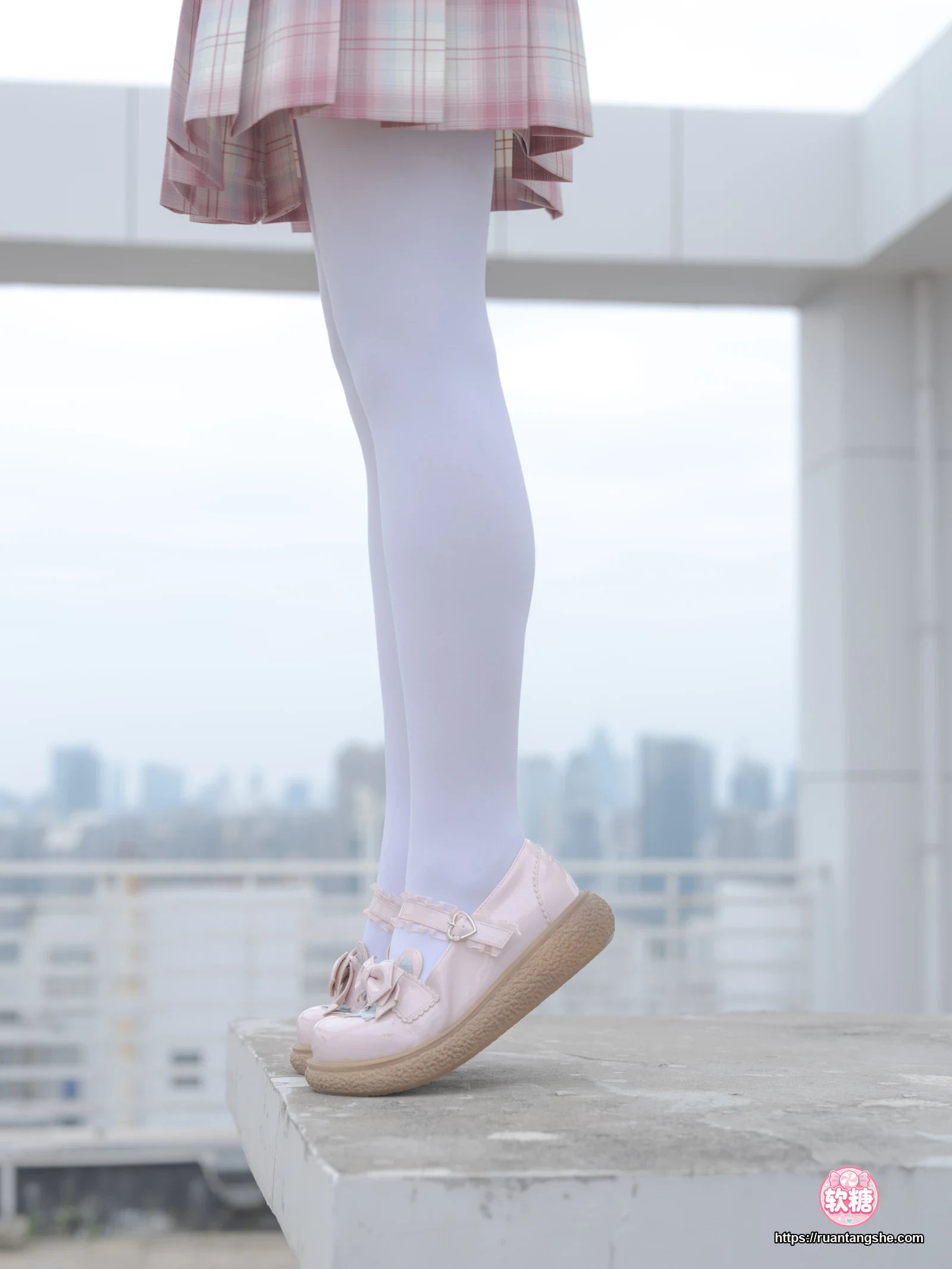 森萝财团 小圆-001
