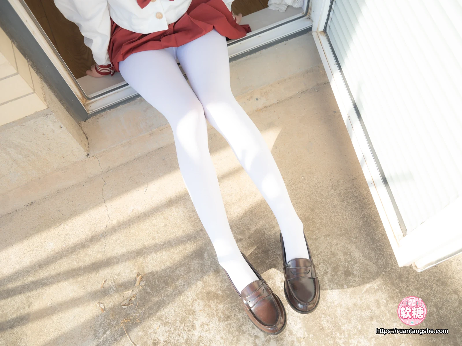 紧急企划 紧急企划 内部015 一只喵喵梓 白丝JK制服