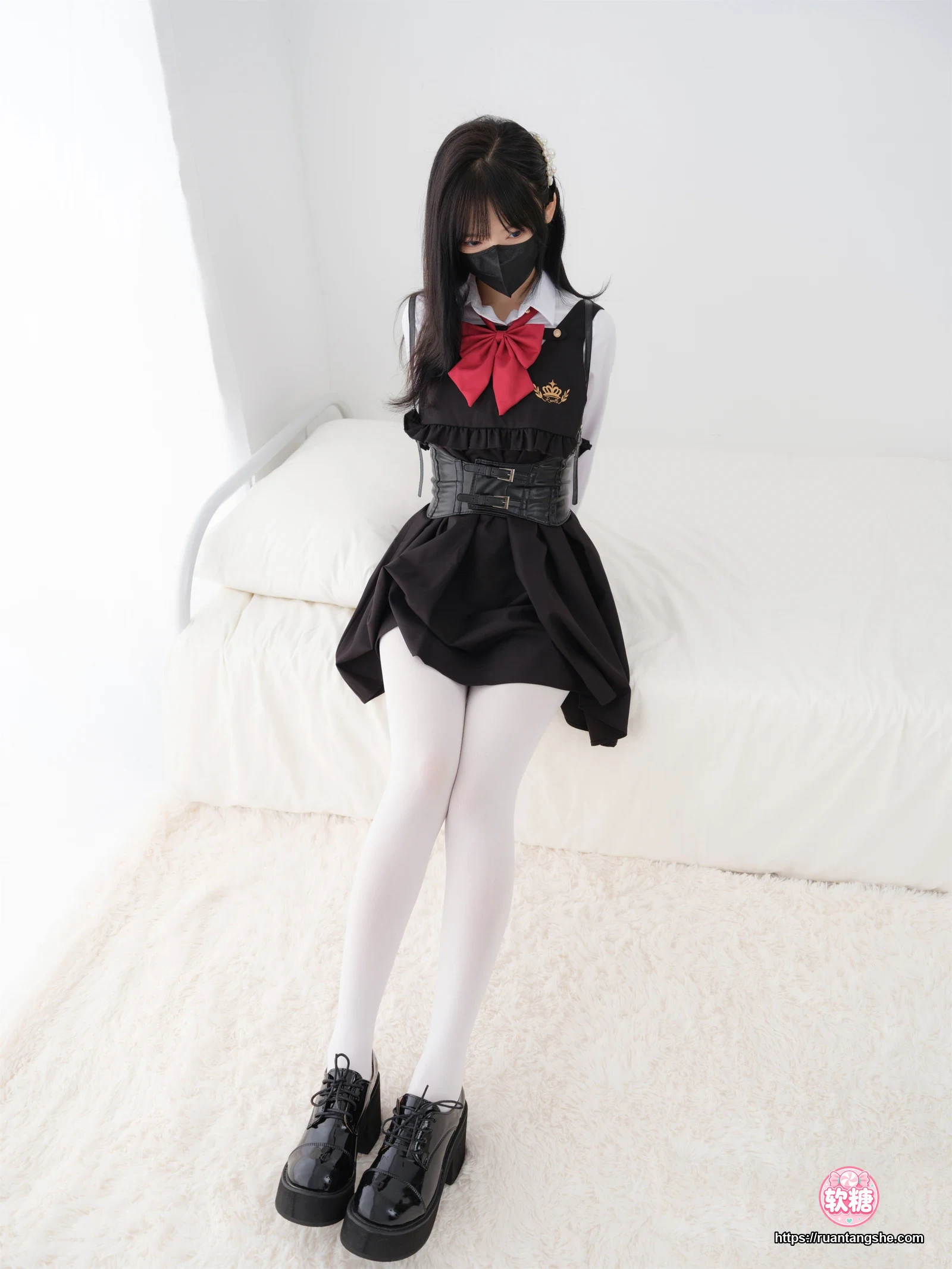紧急企划 紧急企划 内部023 见希w 白丝学生服
