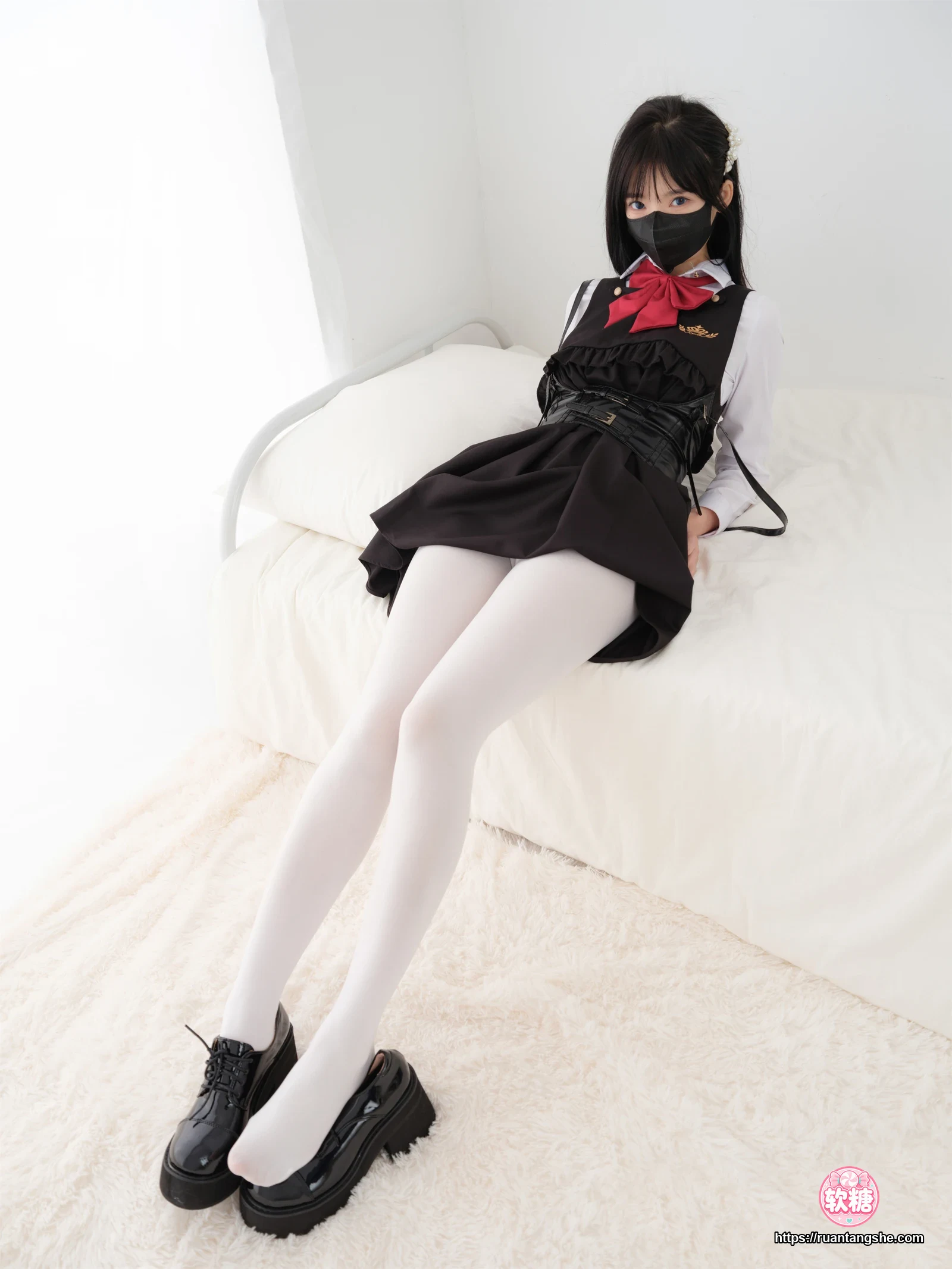 紧急企划 紧急企划 内部023 见希w 白丝学生服