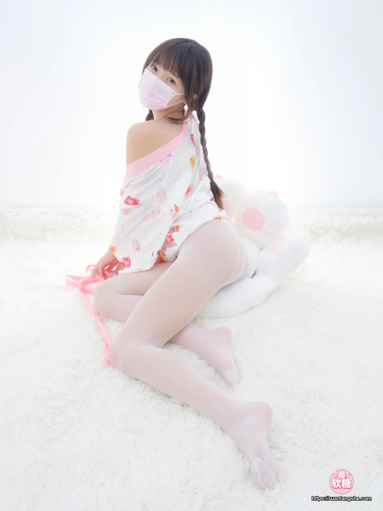 森萝财团 森萝财团 春雪-03E 4K