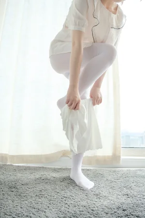 森萝财团《月下-04》写真图集 102P+1V｜在线预览与图包下载