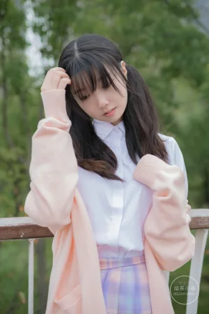 稚乖画册 晴空-08 夜夜《稚乖画册 颓废-01》写真图集 73P｜在线预览与图包下载