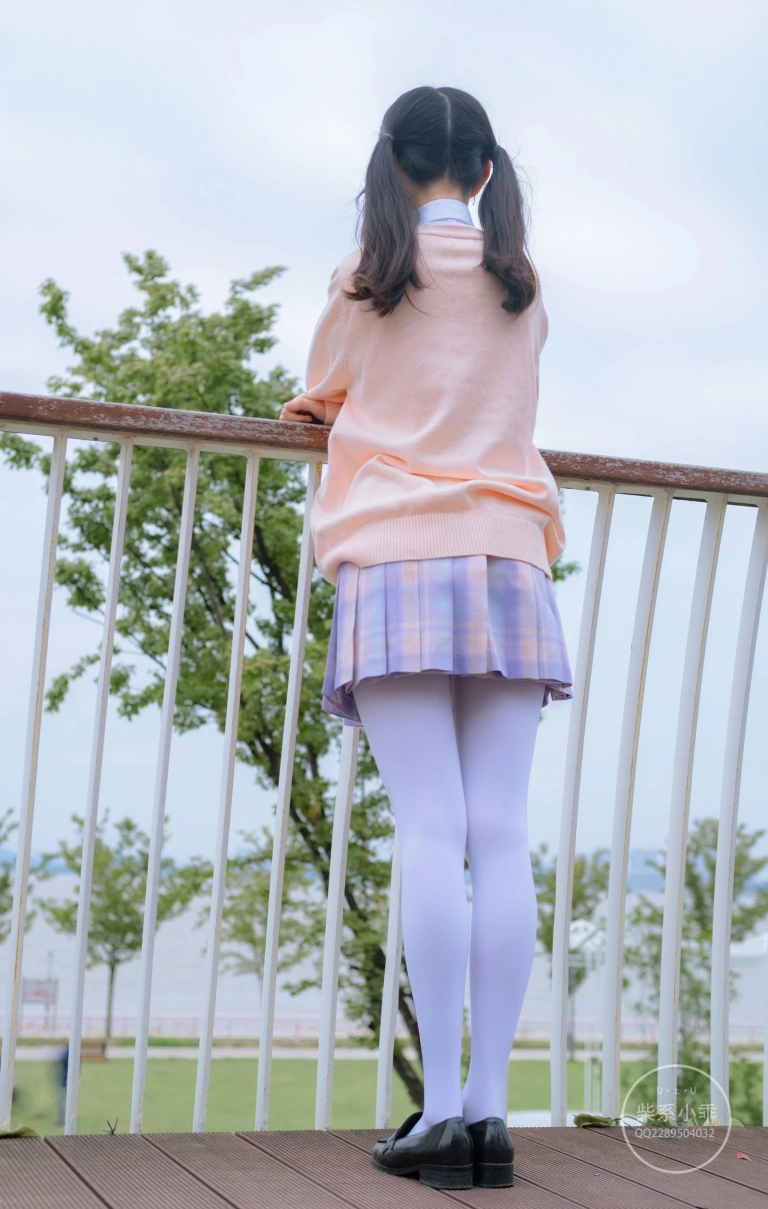 稚乖画册 晴空-08 夜夜《稚乖画册 颓废-01》写真图集 73P｜在线预览与图包下载