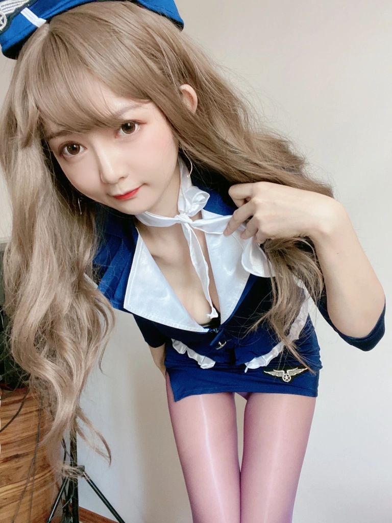51酱《蓝色制服装》写真图集 35P+3V｜在线预览与图包下载