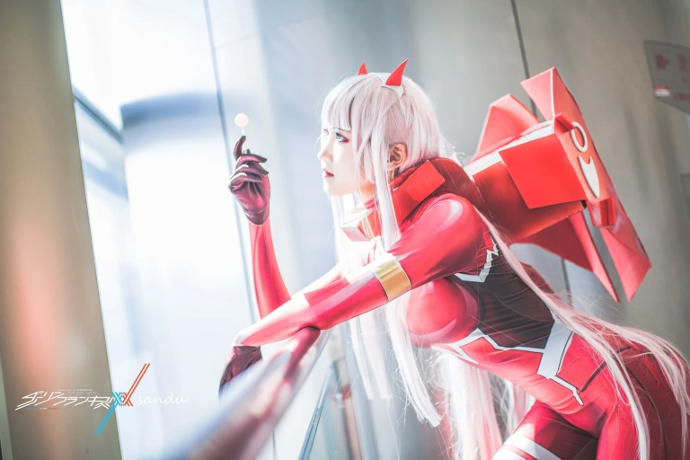 三度_69《DARLING in the FRANXX》写真图集 16P｜在线预览与图包下载