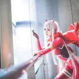 三度_69《DARLING in the FRANXX》写真图集 16P｜在线预览与图包下载