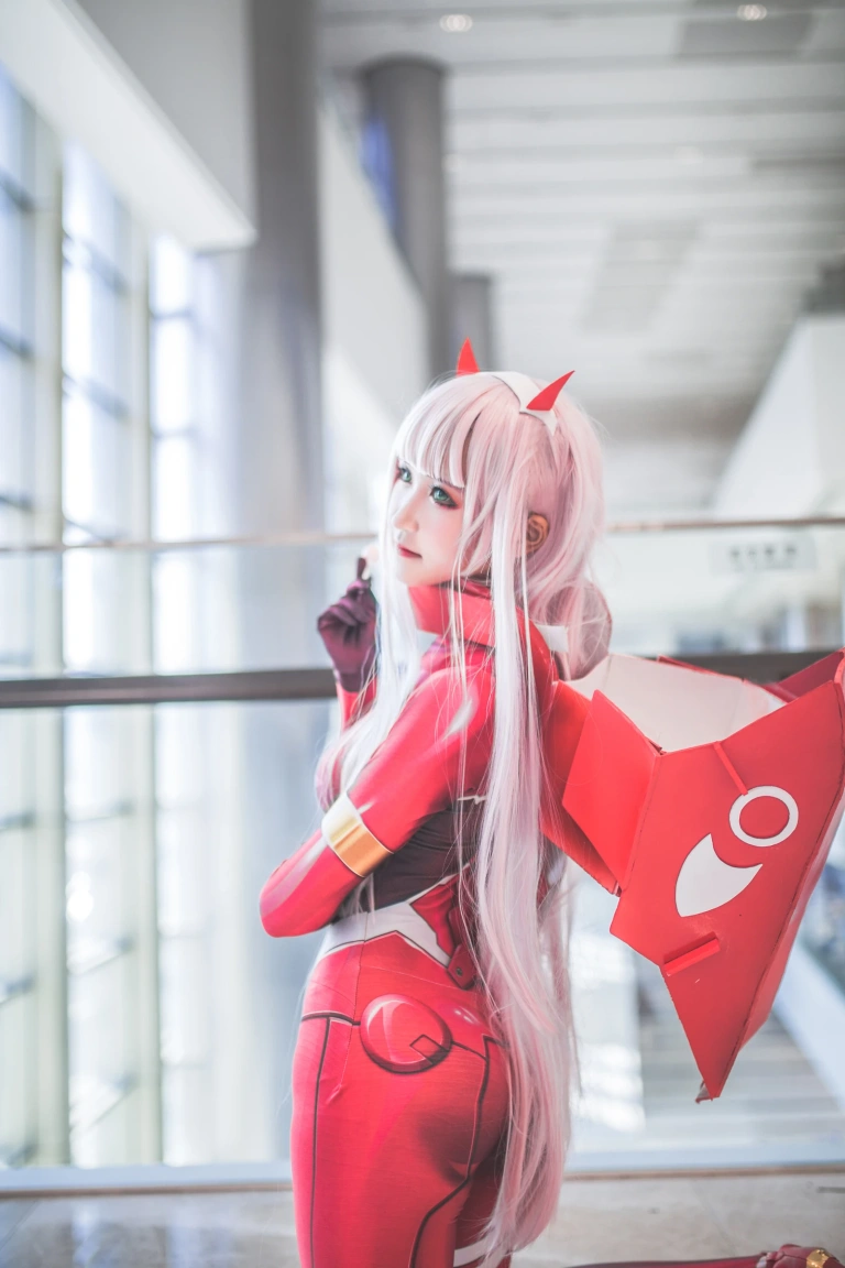 三度_69《DARLING in the FRANXX》写真图集 16P｜在线预览与图包下载
