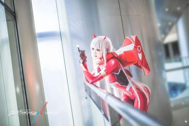 三度_69《DARLING in the FRANXX》写真图集 16P｜在线预览与图包下载