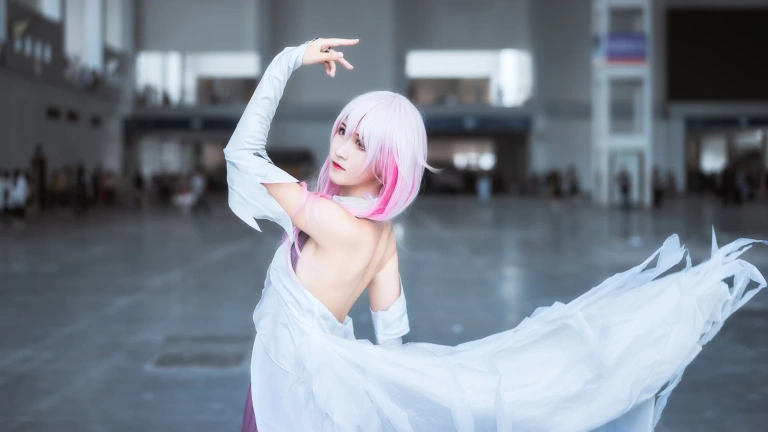 三度_69《EGOIST》写真图集 8P｜在线预览与图包下载