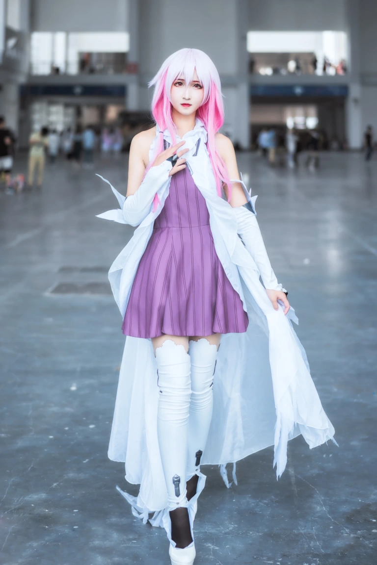 三度_69《EGOIST》写真图集 8P｜在线预览与图包下载