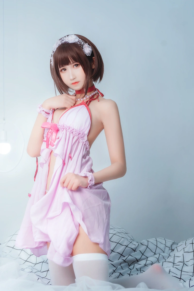 三度_69《加藤惠睡衣》写真图集 9P｜在线预览与图包下载