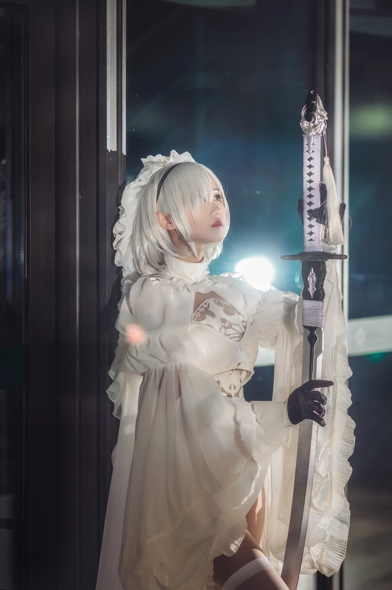 三度_69《2B 自拍》写真图集 27P｜在线预览与图包下载