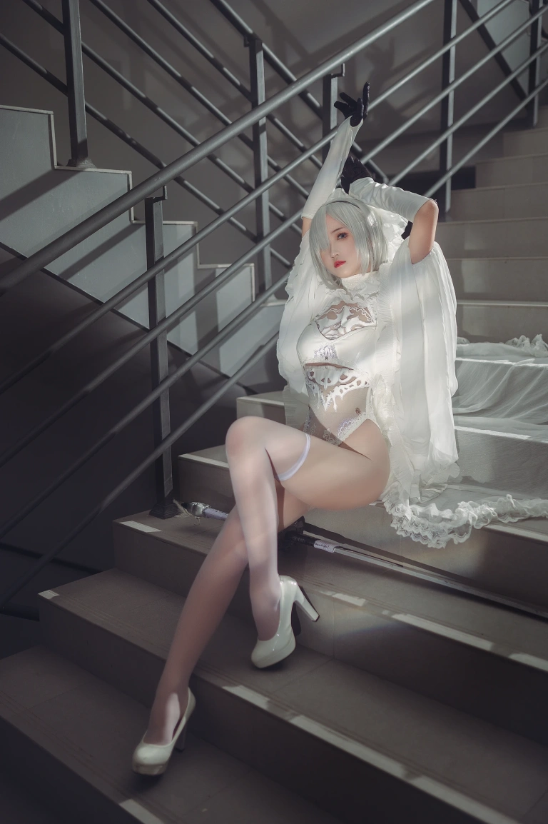 三度_69《2B 自拍》写真图集 27P｜在线预览与图包下载