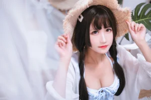 三度_69《房间里的夏天》写真图集 42P｜在线预览与图包下载