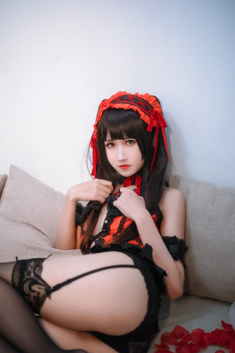 三度_69《狂三睡衣》写真图集 40P｜在线预览与图包下载