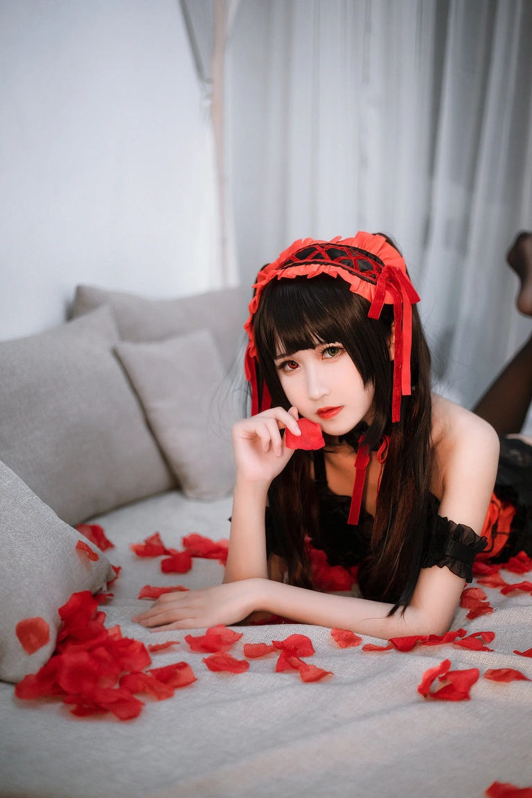 三度_69《狂三睡衣》写真图集 40P｜在线预览与图包下载