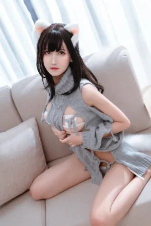 三度_69《露背毛衣》写真图集 36P+2V｜在线预览与图包下载