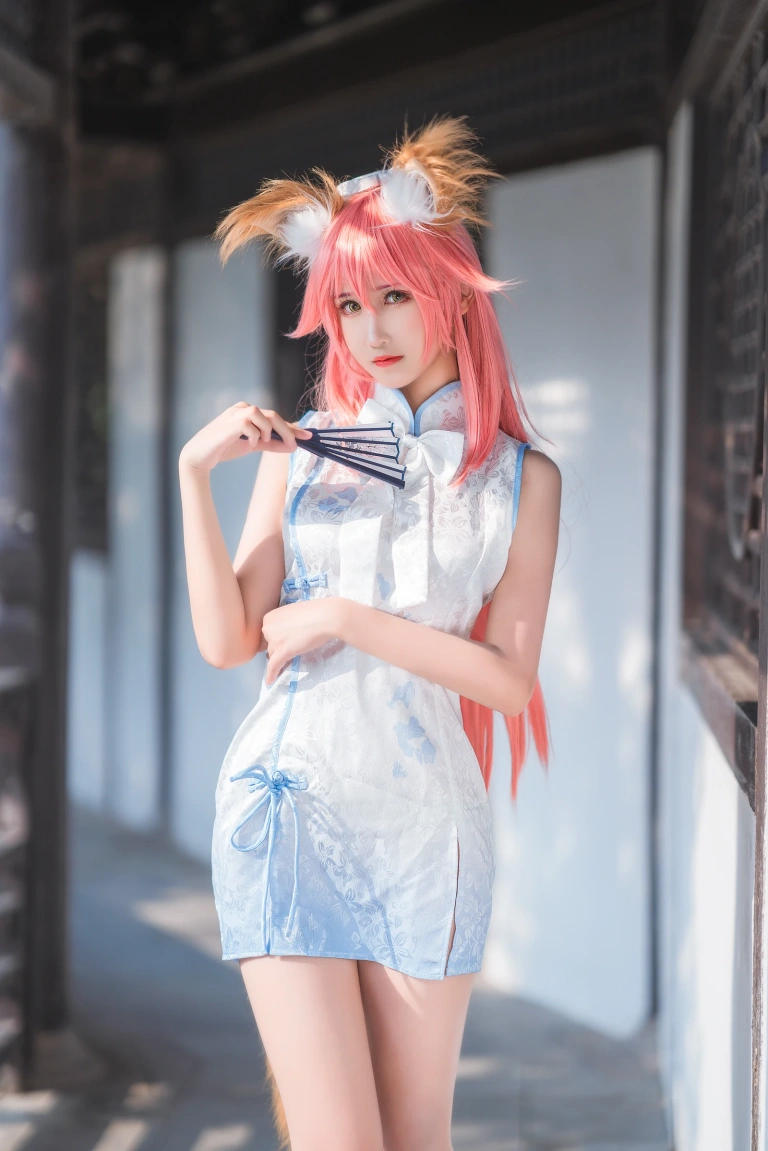 三度_69《旗袍玉藻前》写真图集 41P｜在线预览与图包下载