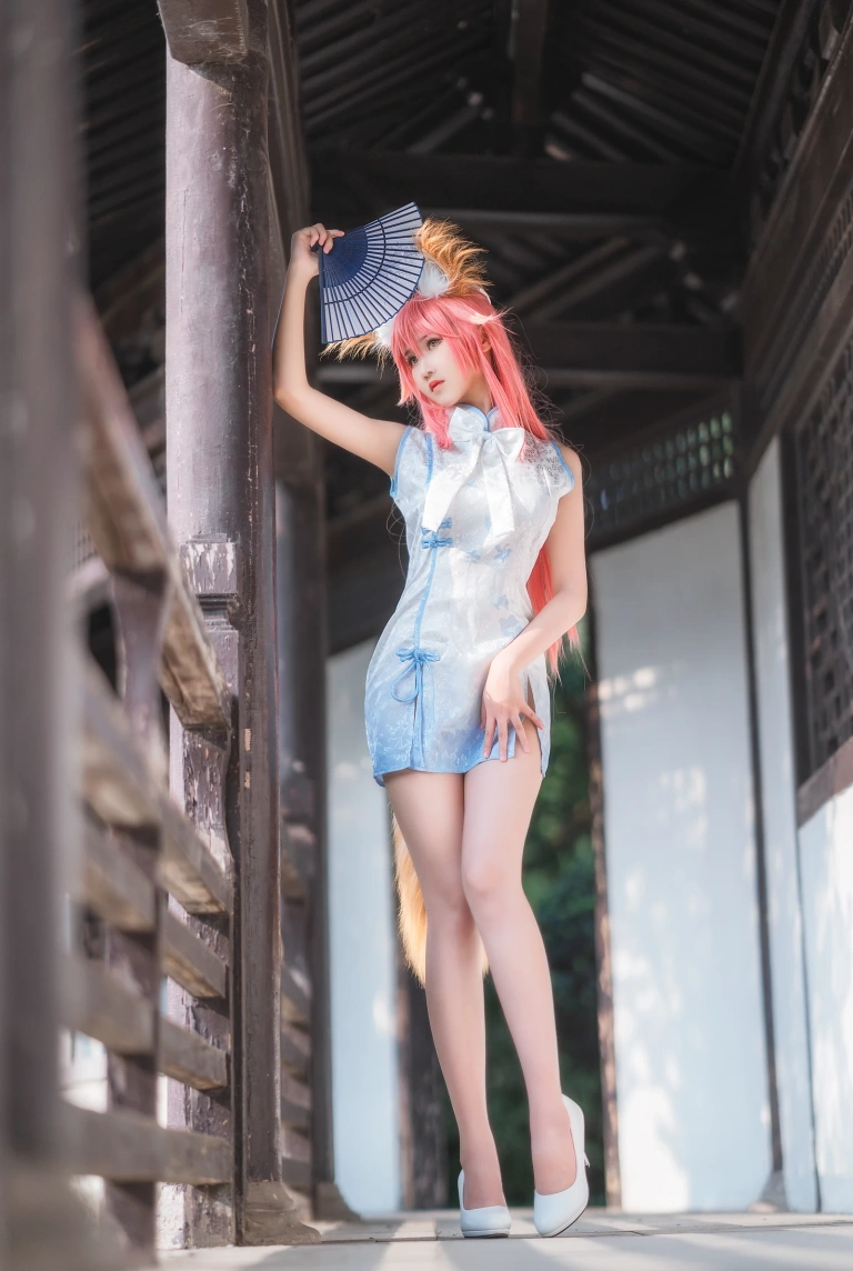 三度_69《旗袍玉藻前》写真图集 41P｜在线预览与图包下载
