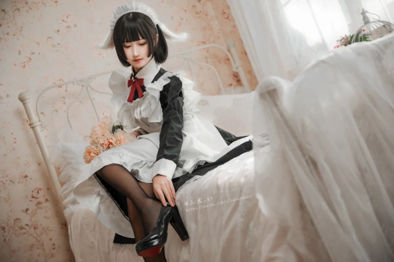三度_69《兔耳女仆》写真图集 36P｜在线预览与图包下载