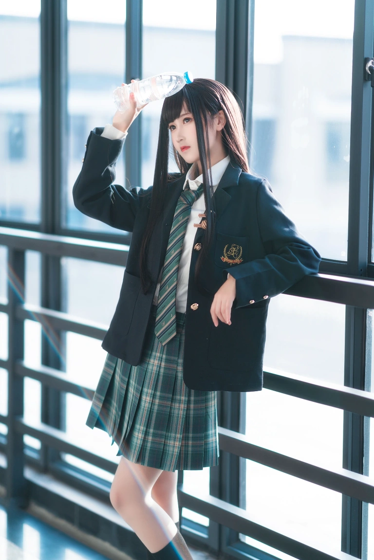 三度_69《森林来信JK》写真图集 15P｜在线预览与图包下载