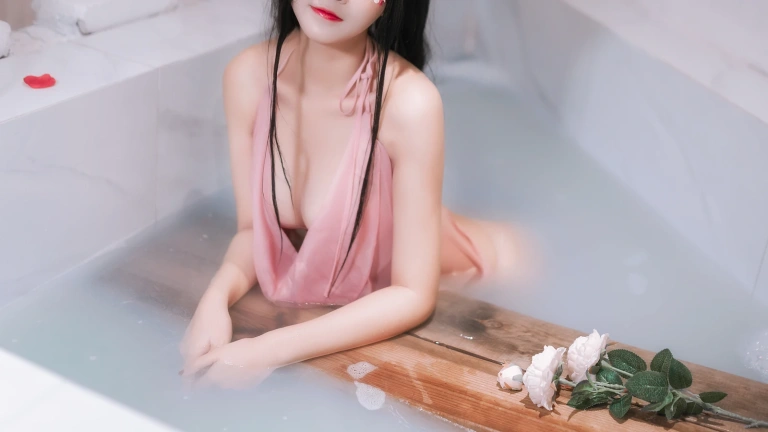 三度_69《花雾》写真图集 20P｜在线预览与图包下载