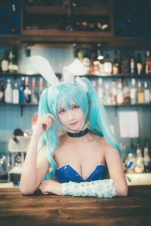 三度_69《琴女兔女郎》写真图集 41P｜在线预览与图包下载