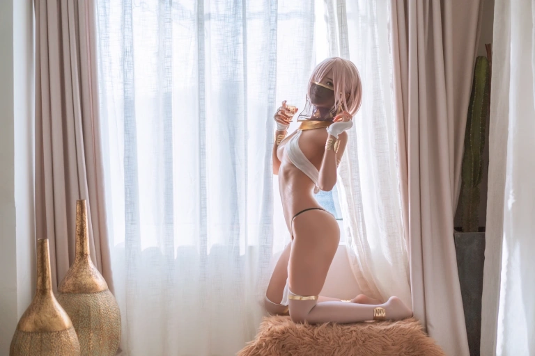 三度_69《玛修舞娘》写真图集 27P｜在线预览与图包下载