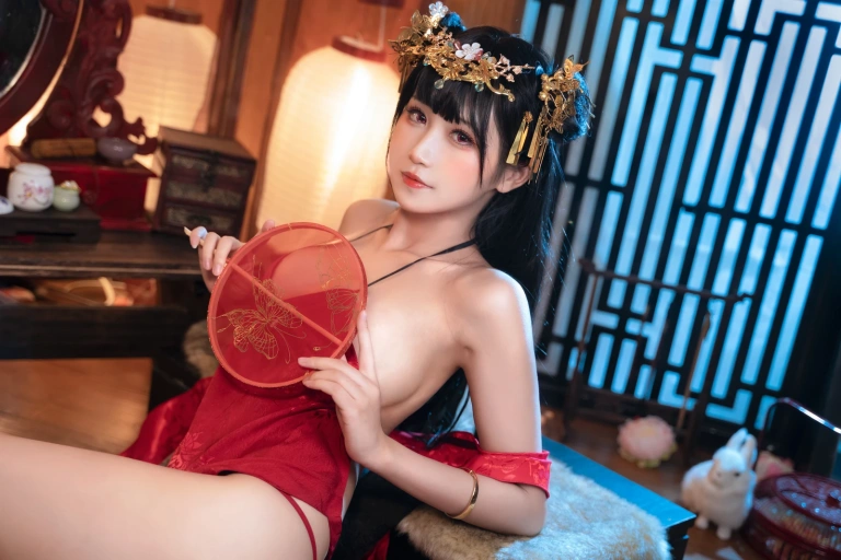 三度_69《2025新年自拍套装》写真图集 62P｜在线预览与图包下载