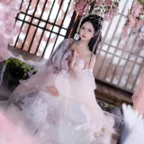 三度_69《小师姐》写真图集 81P+5V｜在线预览与图包下载