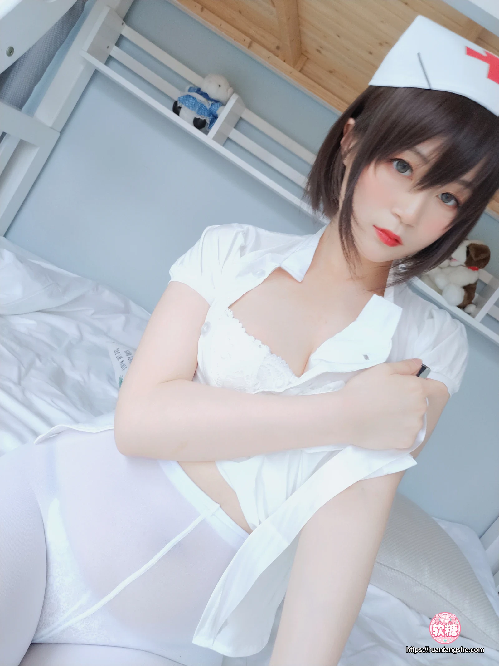 白银81 白银81 NO.002 - 白丝小护士