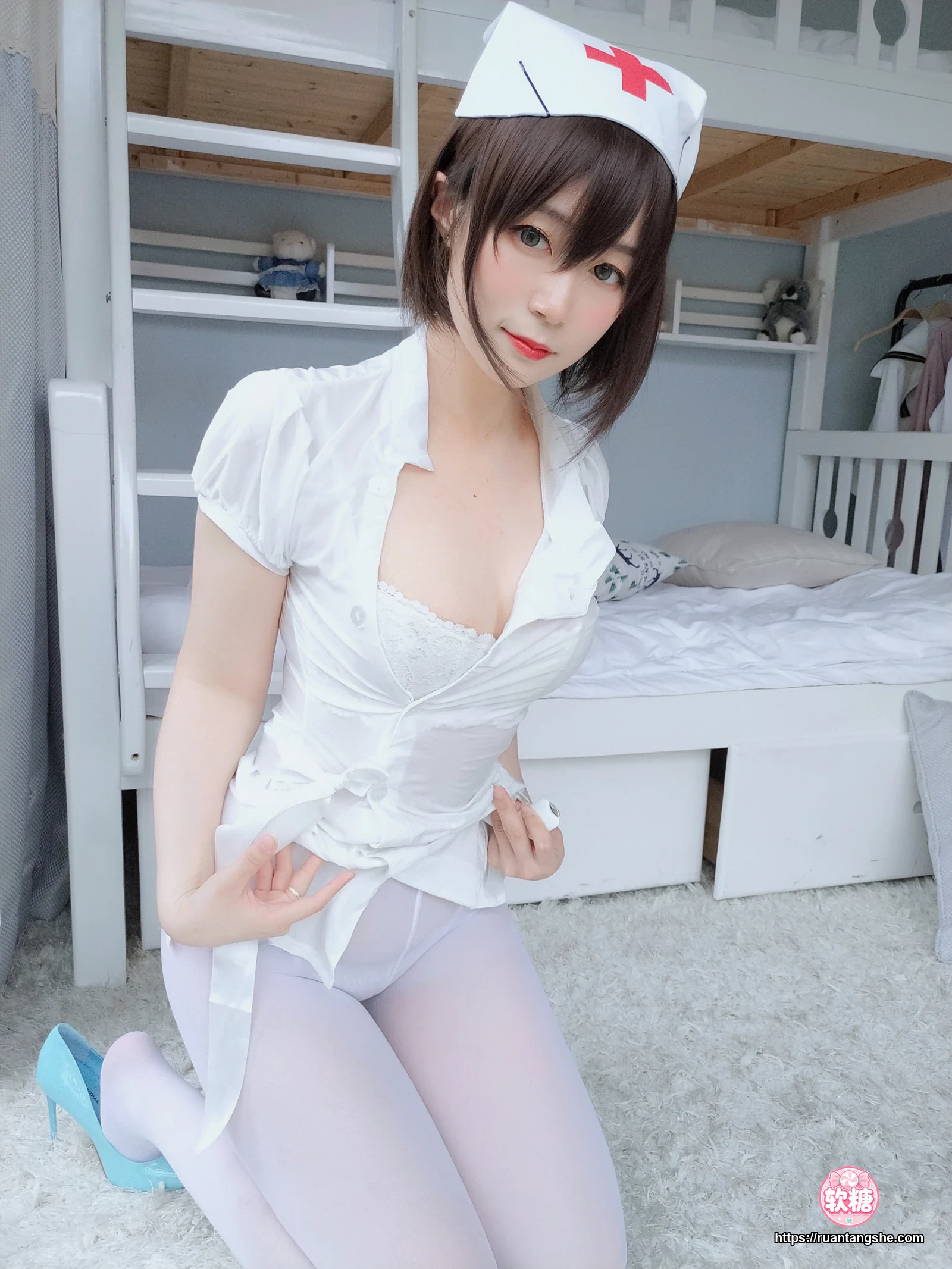 白银81 白银81 NO.002 - 白丝小护士