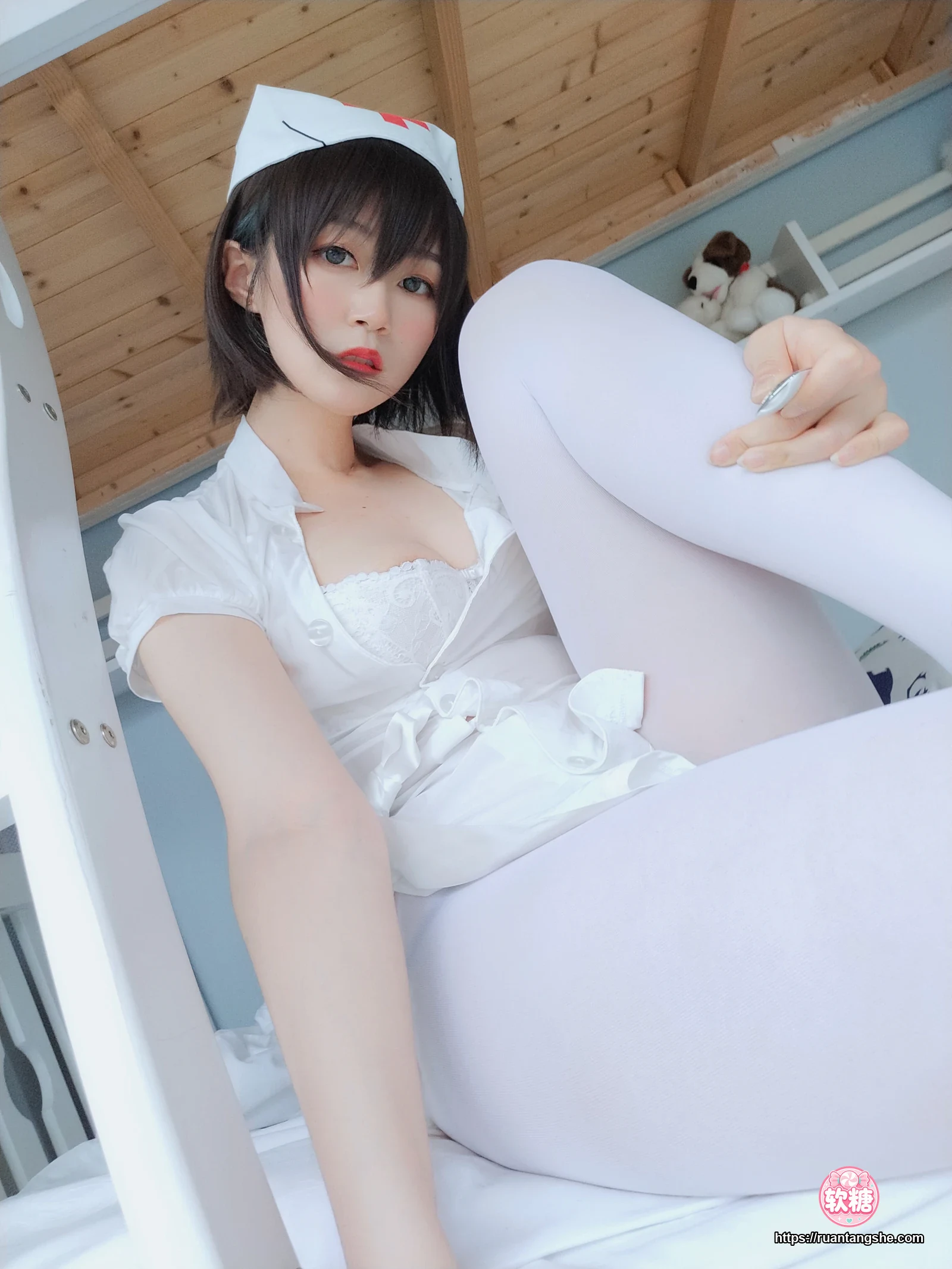 白银81 白银81 NO.002 - 白丝小护士