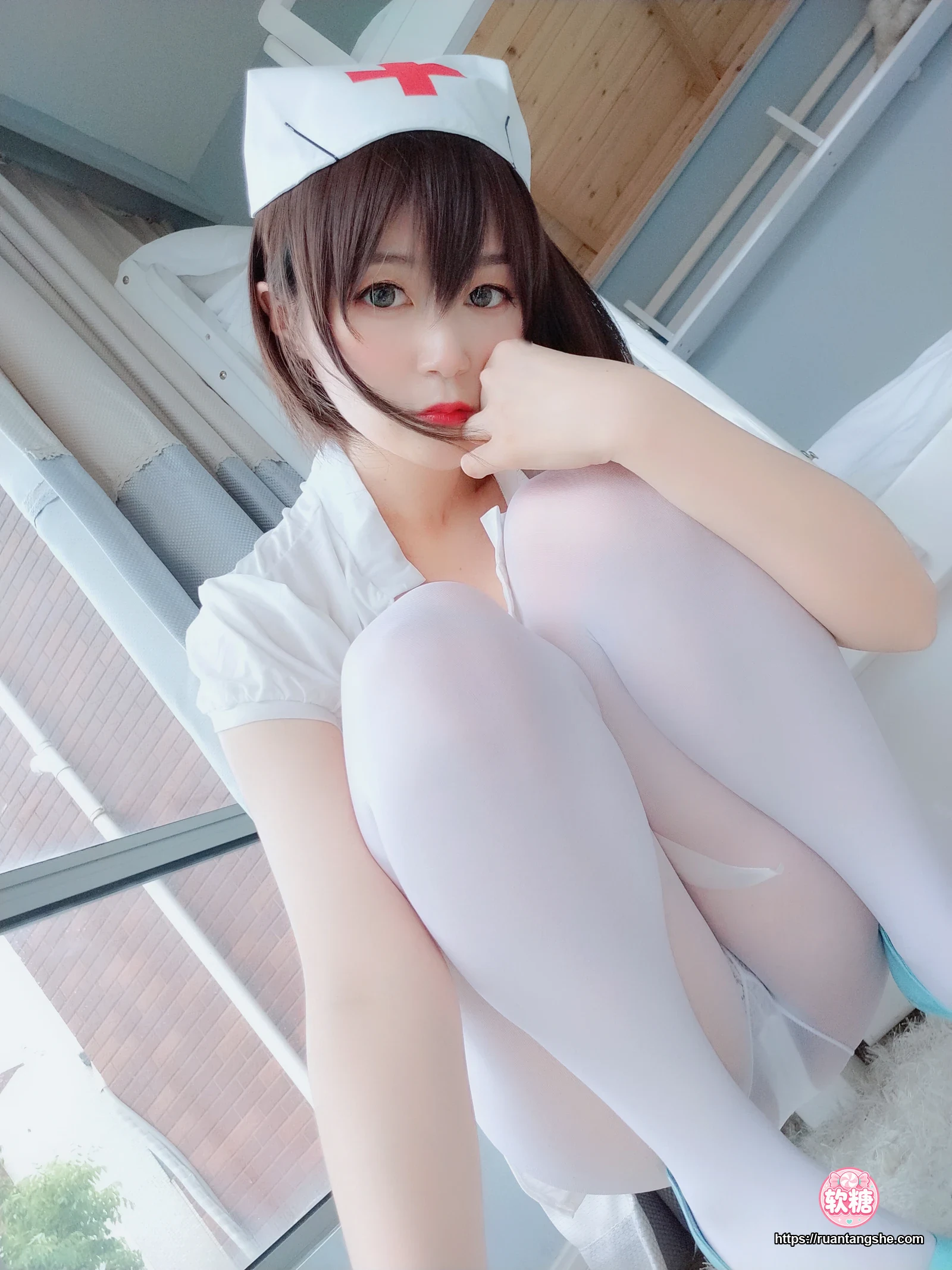 白银81 白银81 NO.002 - 白丝小护士