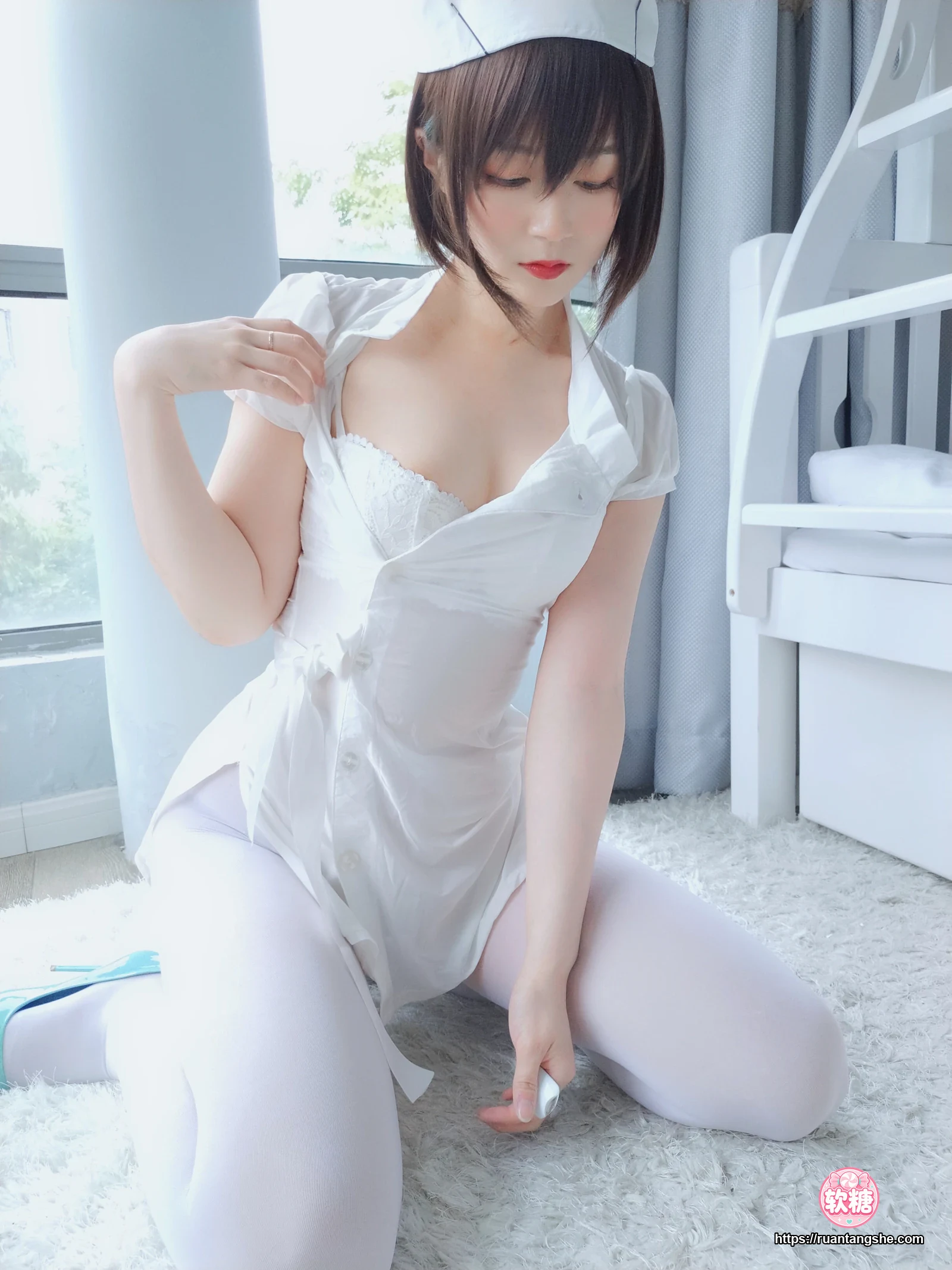 白银81 白银81 NO.002 - 白丝小护士