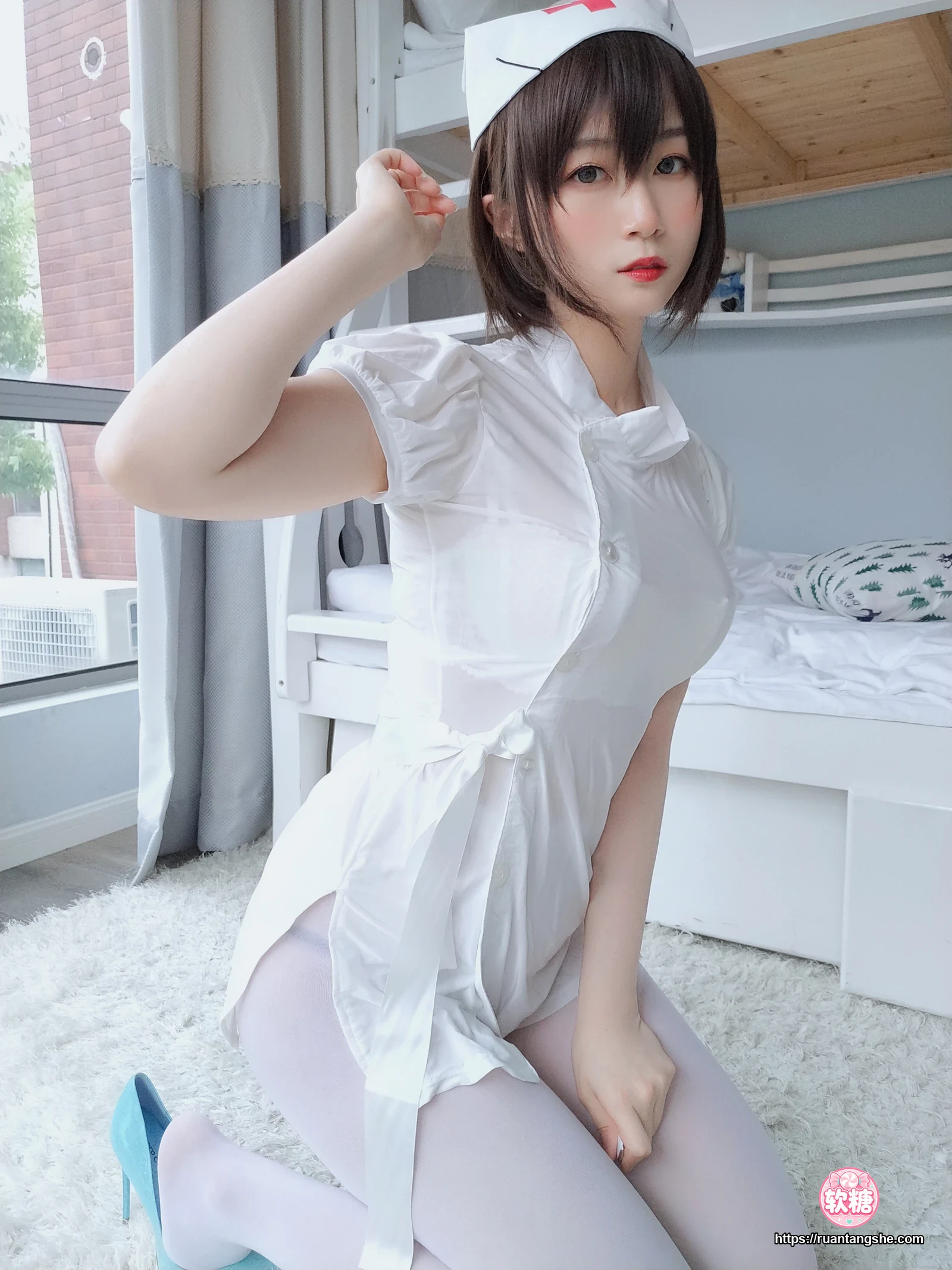 白银81 白银81 NO.002 - 白丝小护士
