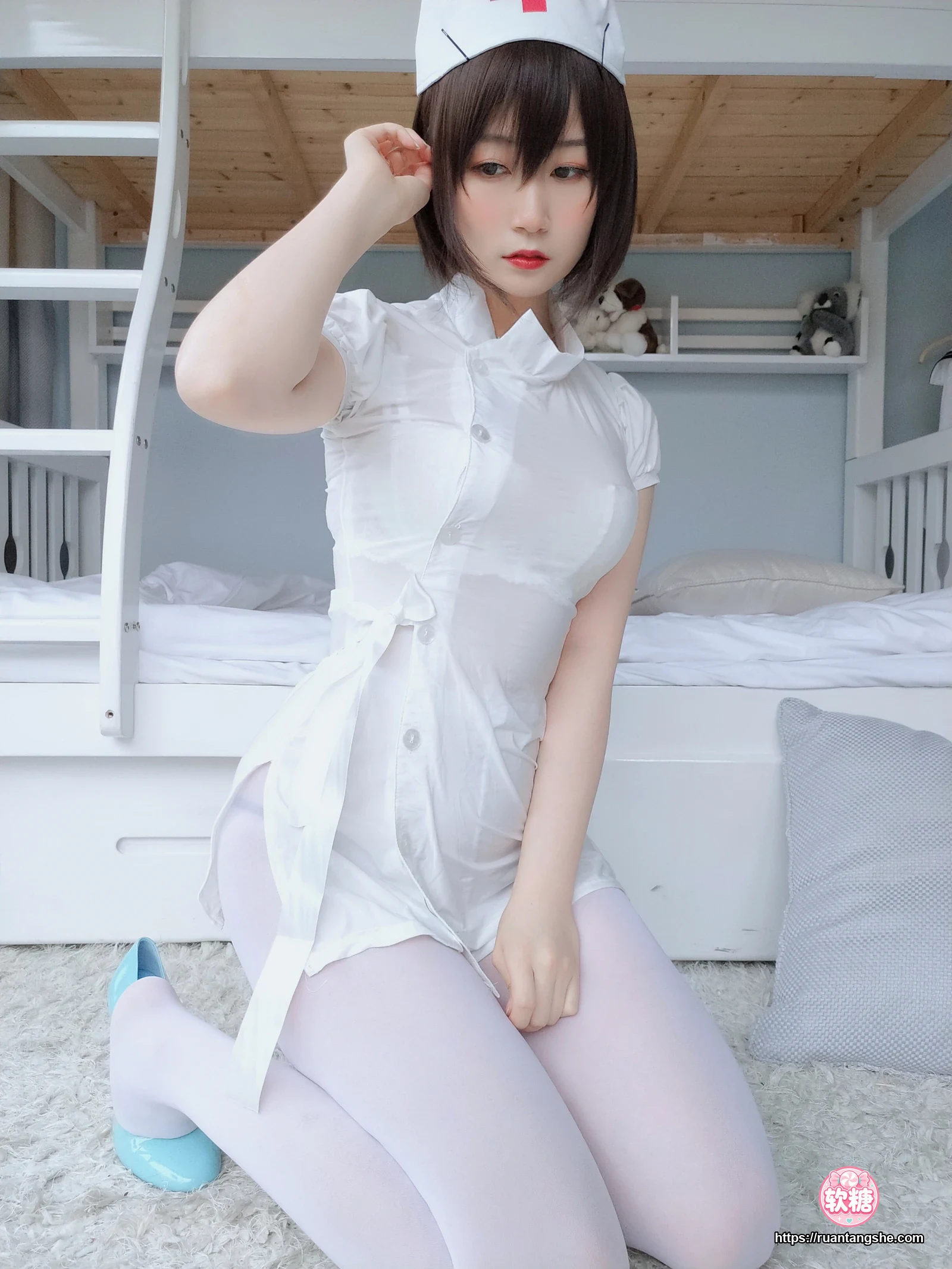 白银81 白银81 NO.002 - 白丝小护士