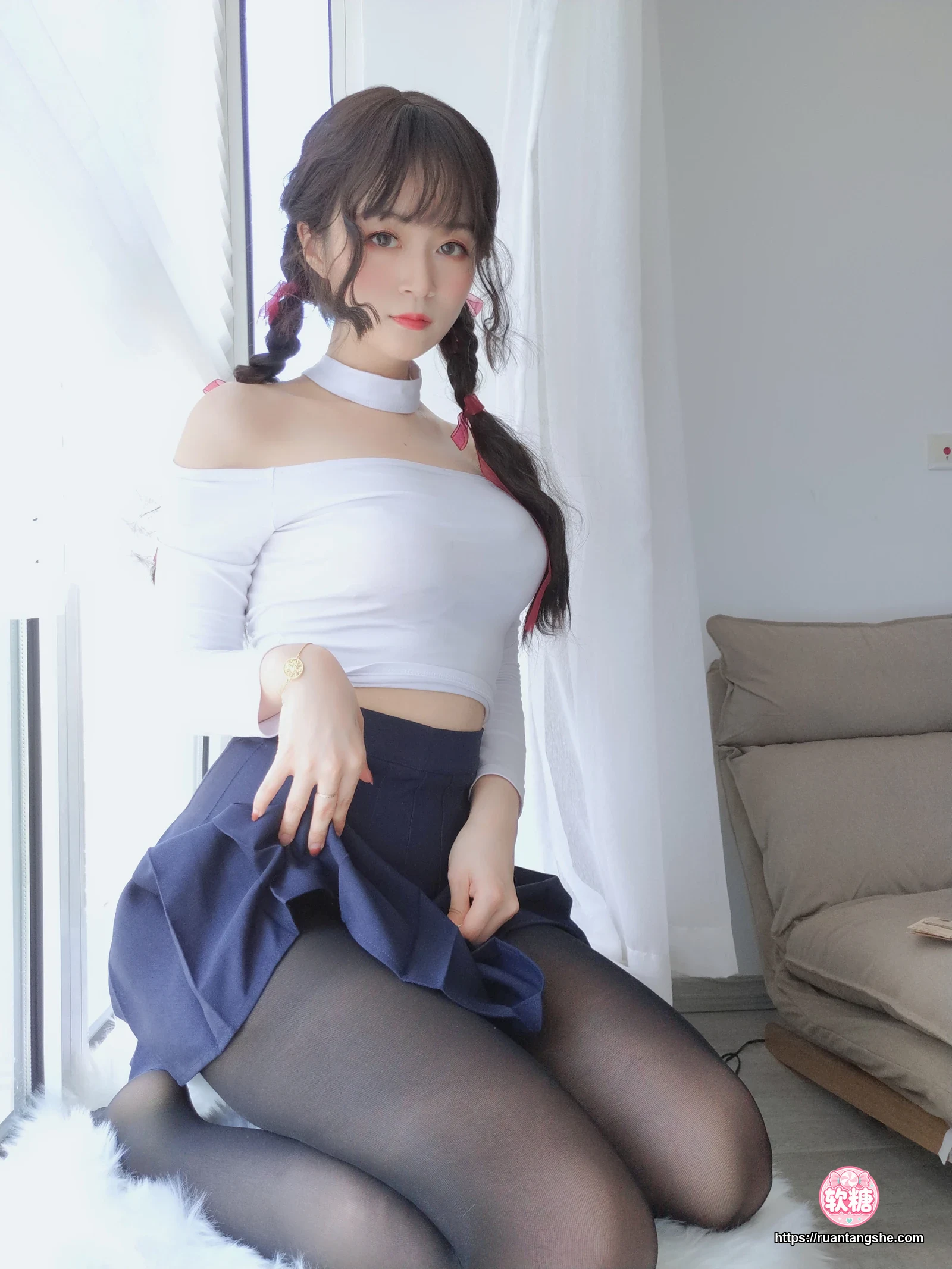 白银81 白银81 NO.010 - 邻家大姐姐的黑丝1
