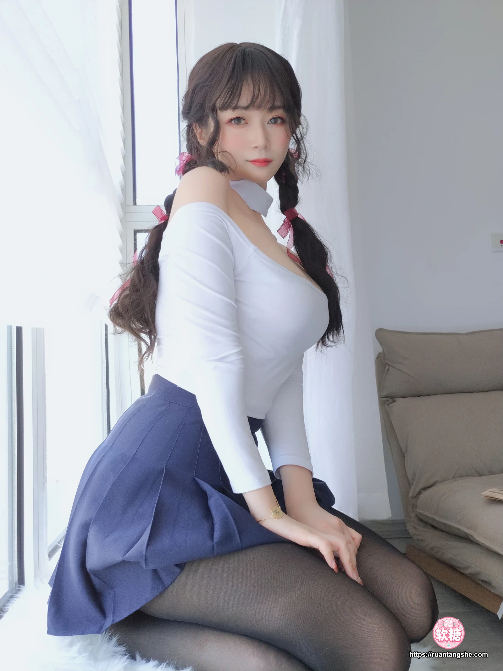 白银81 白银81 NO.010 - 邻家大姐姐的黑丝1
