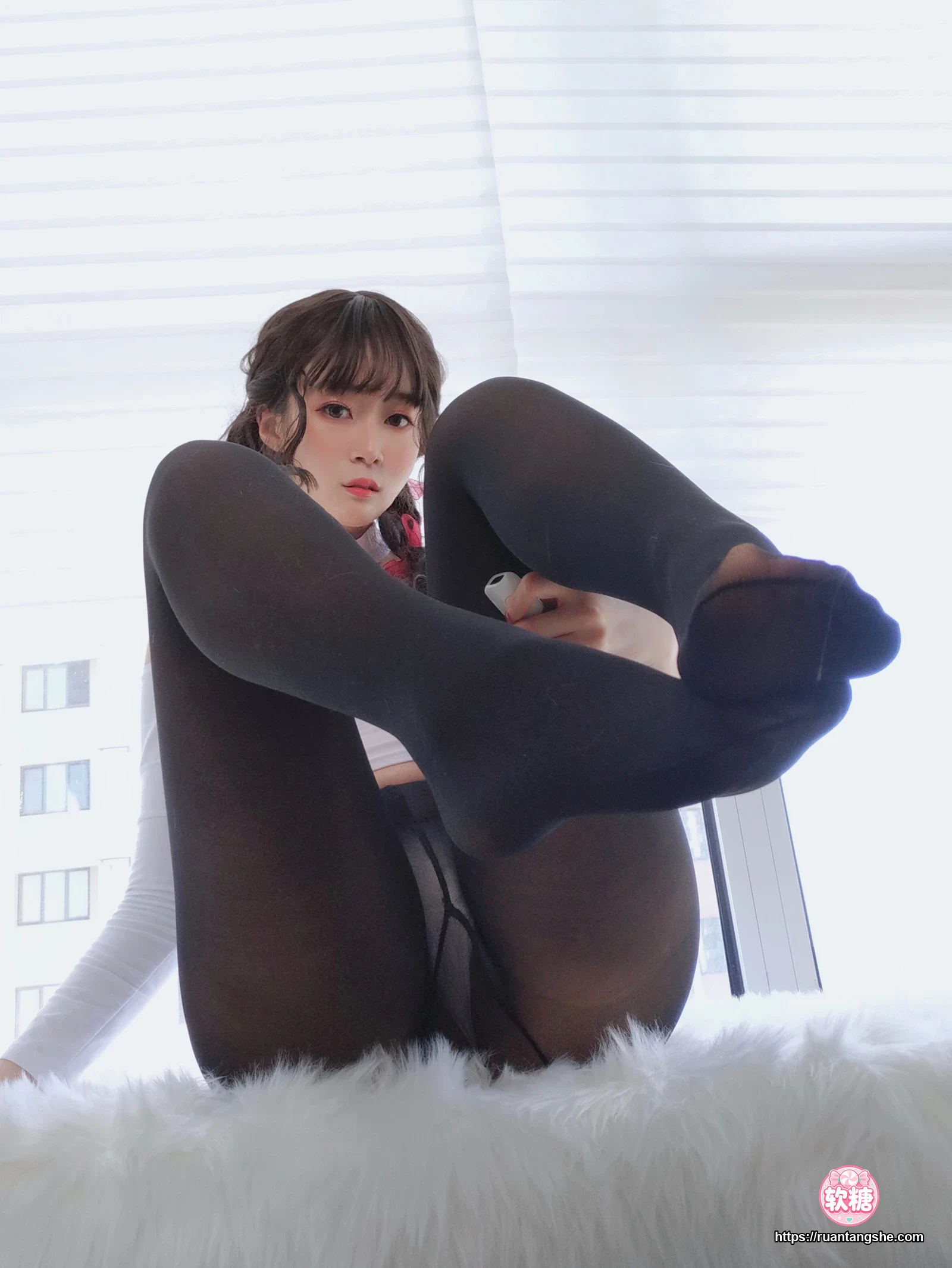白银81 白银81 NO.010 - 邻家大姐姐的黑丝1