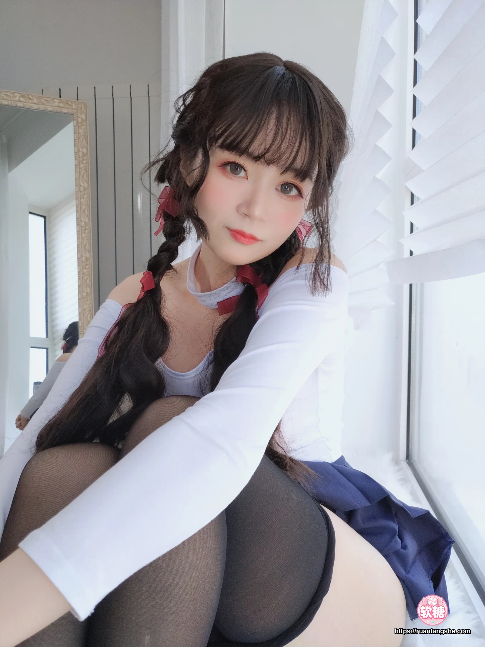 白银81 白银81 NO.011 - 邻家大姐姐的黑丝2 DLC