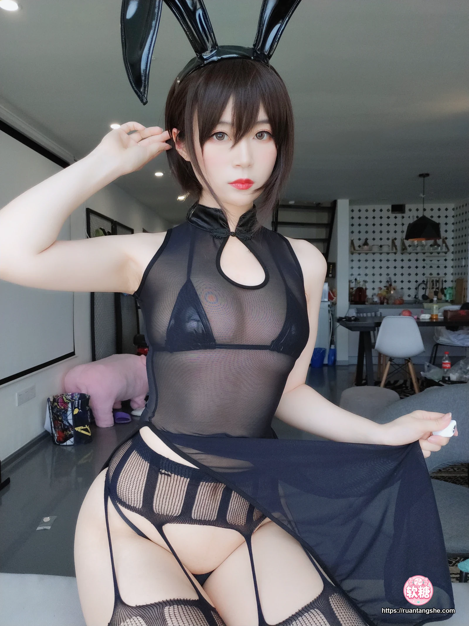 白银81 白银81 NO.012 - 透明旗袍