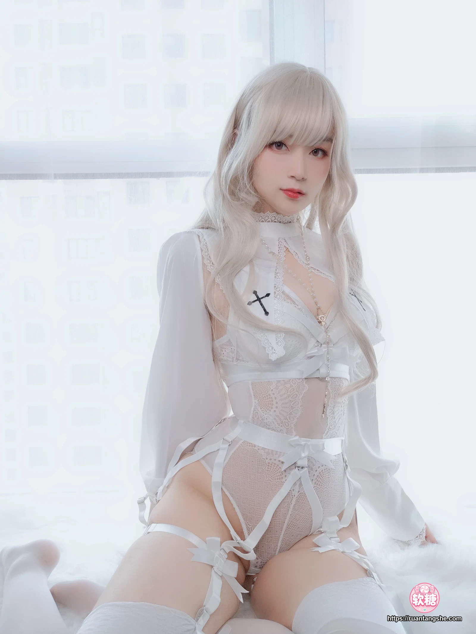 白银81 白银81 NO.016 - 纯白圣女