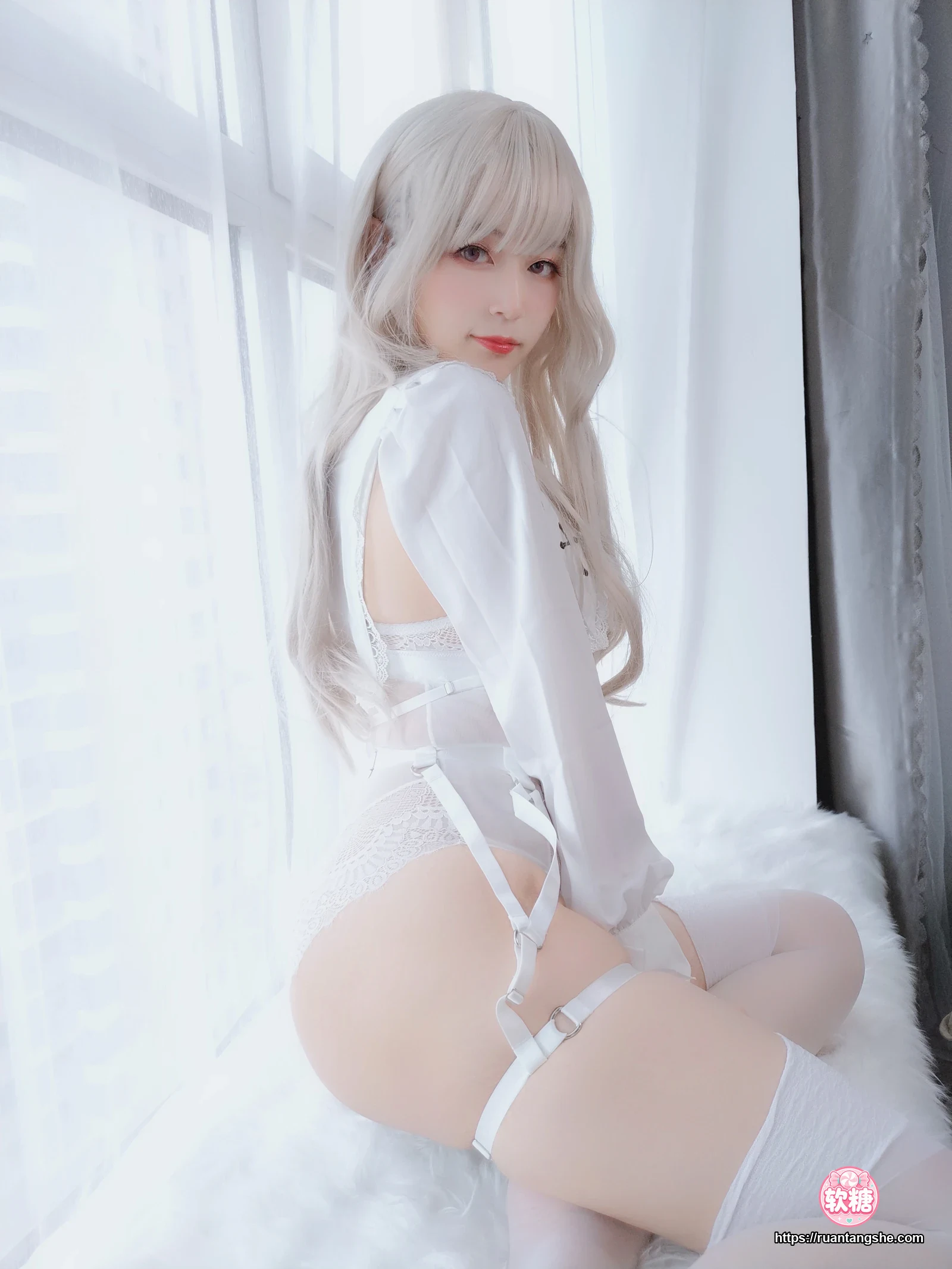 白银81 白银81 NO.016 - 纯白圣女