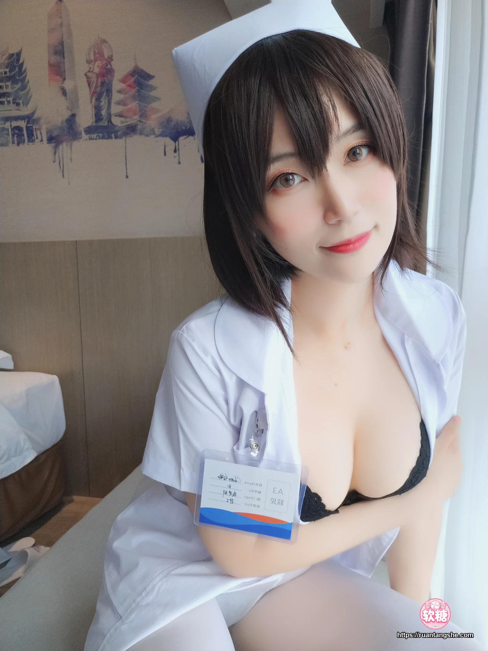 白银81 白银81 NO.017 - 短发小护士