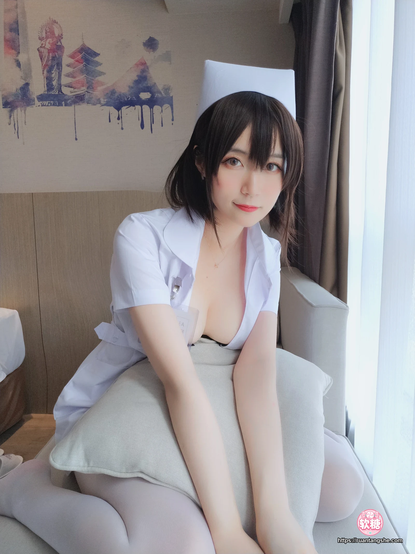 白银81 白银81 NO.017 - 短发小护士