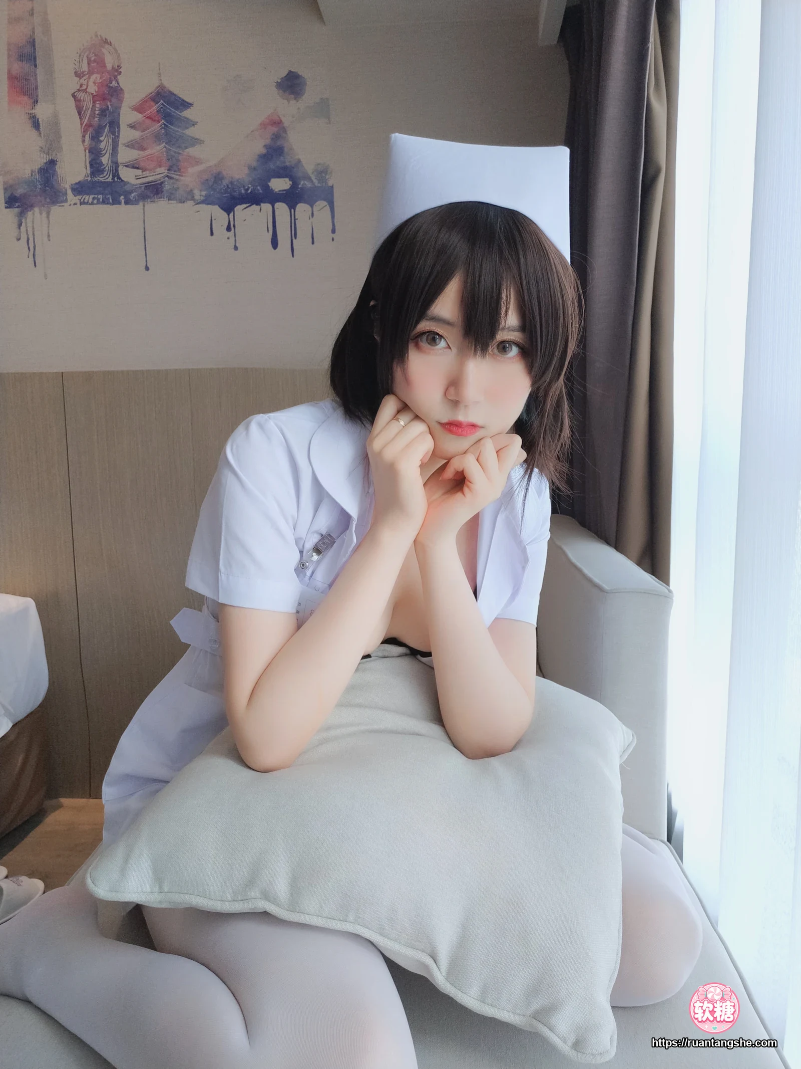 白银81 白银81 NO.017 - 短发小护士