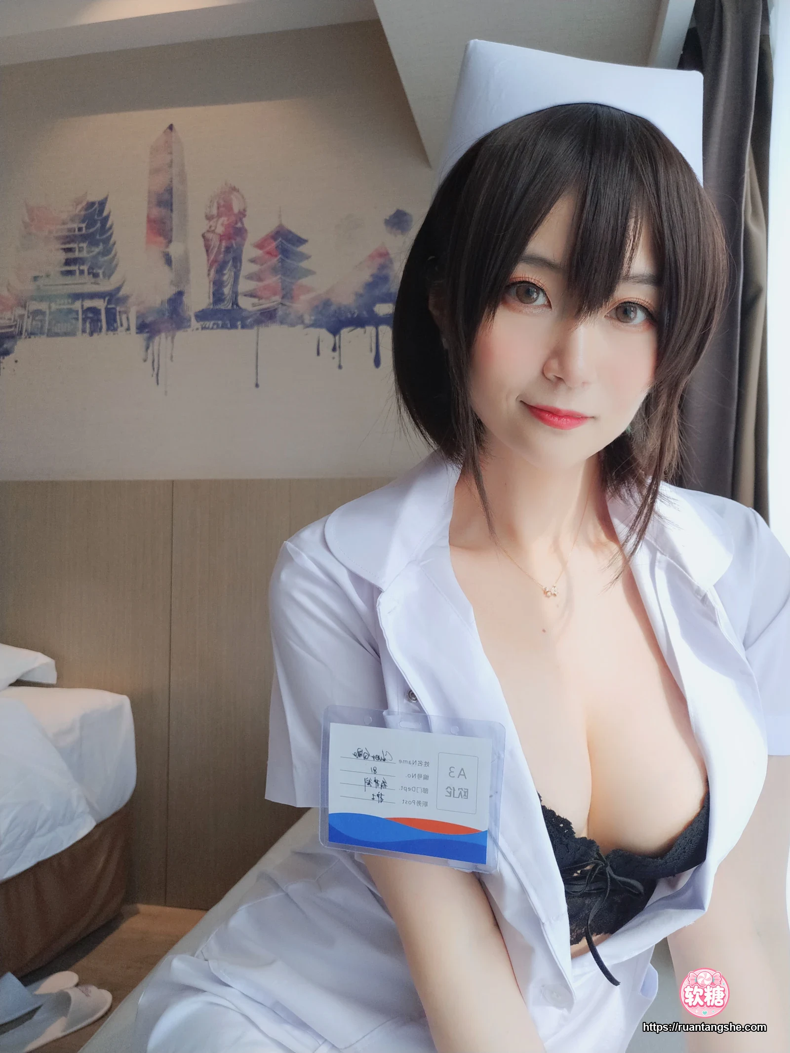 白银81 白银81 NO.017 - 短发小护士