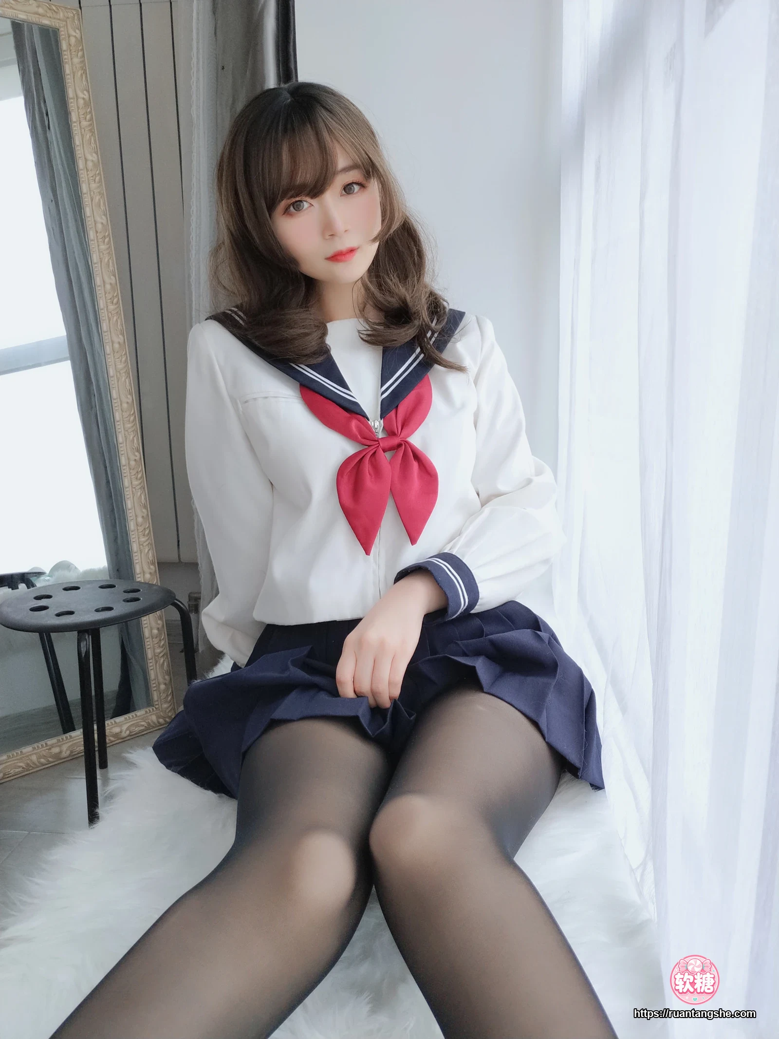 白银81 白银81 NO.019 - 黑丝学妹